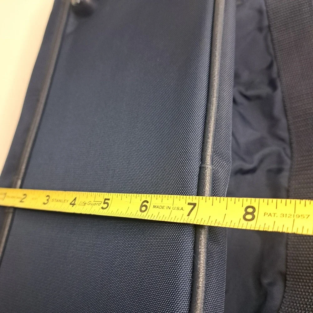 Vtg Jordache Carry On Duffle Bag 19x11x7 Sturdy Overnight Travel Luggage Blue